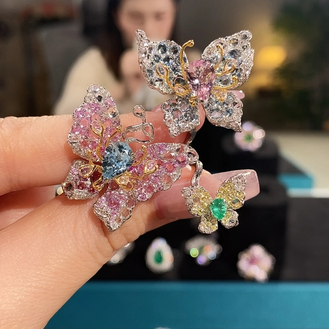 海蓝宝石戒圈18K金镶嵌0.968ct三石款