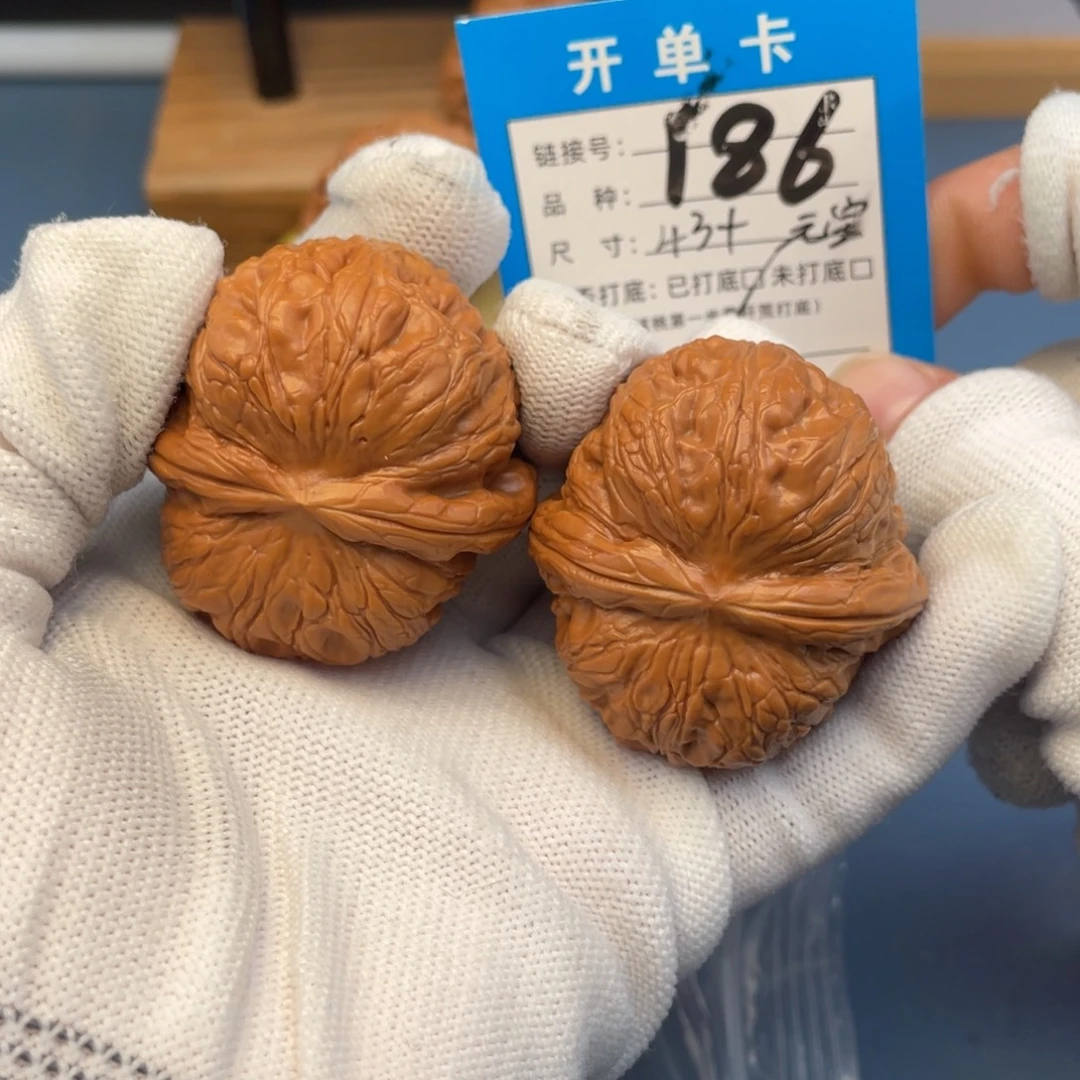 吊坠桃核文玩核桃