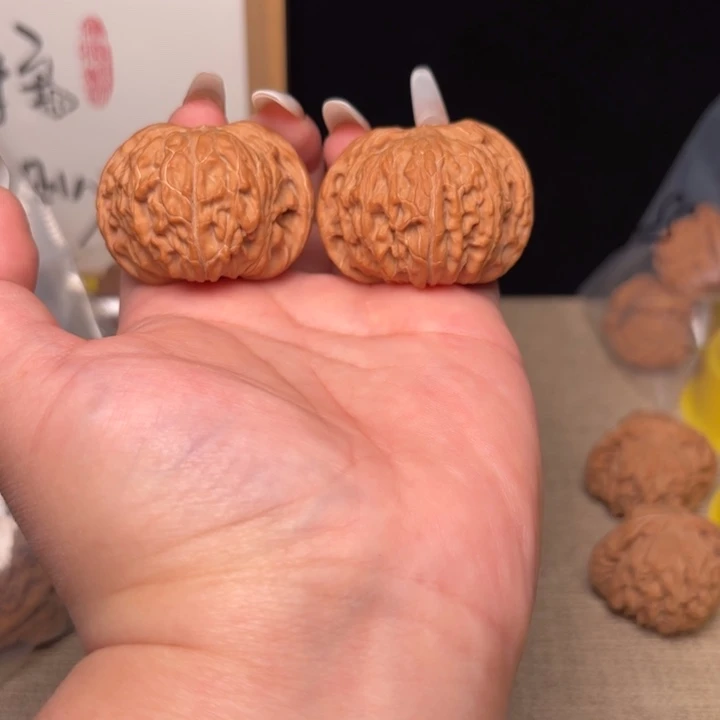 文玩核桃吊坠齐44 全品无修正磨