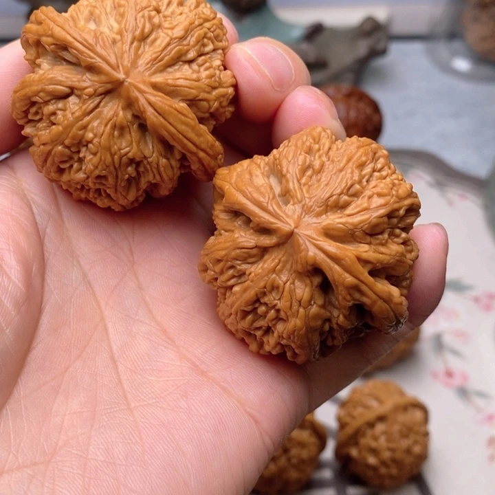 【闪购商品】文玩核桃把件大***r粗筋