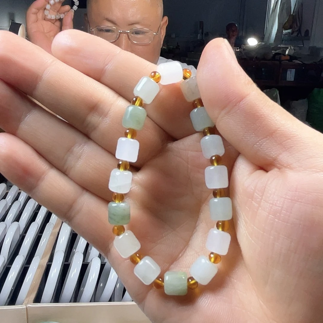 石英质玉手链未镶嵌