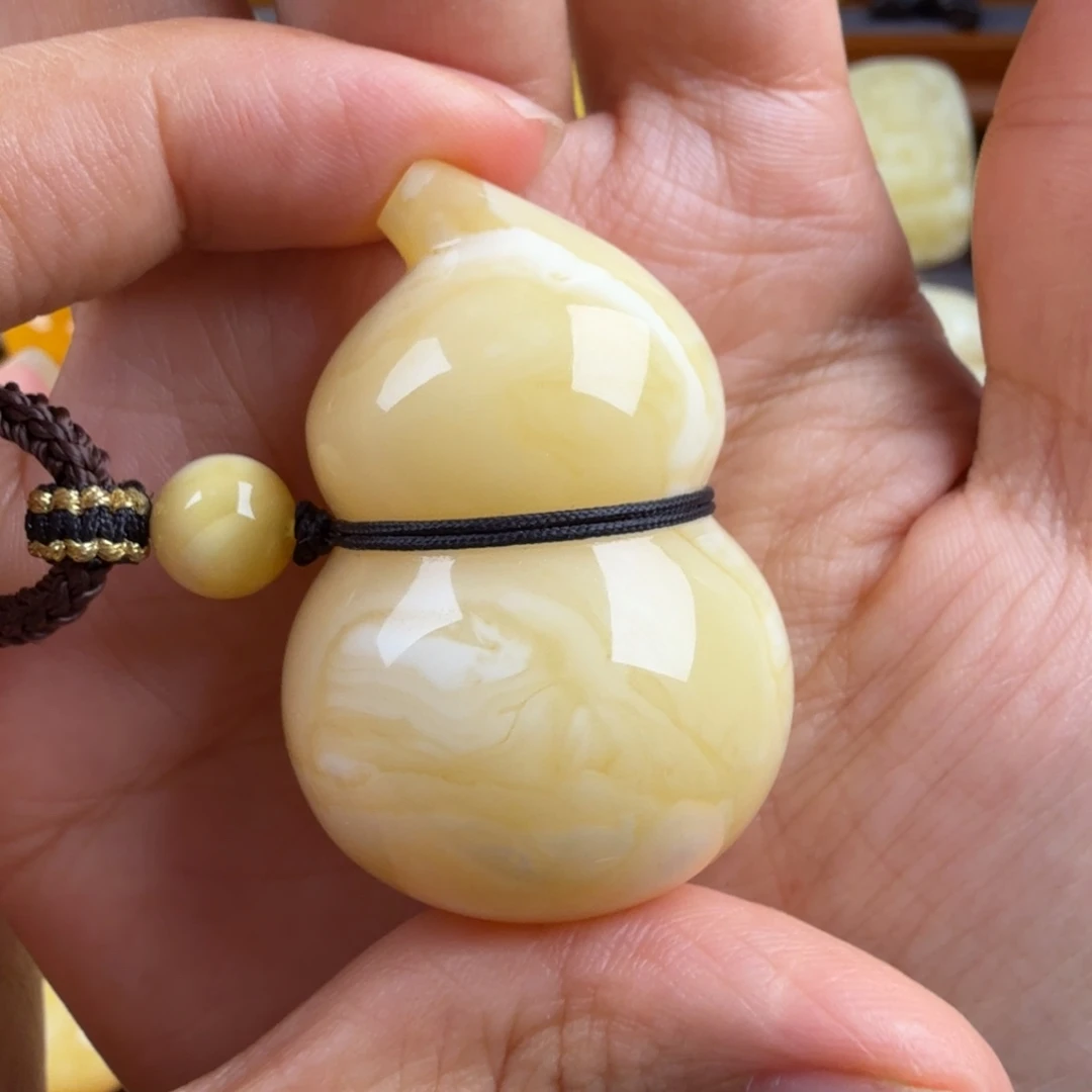 琥珀未镶嵌颈饰纯天然琥珀蜜蜡无优化