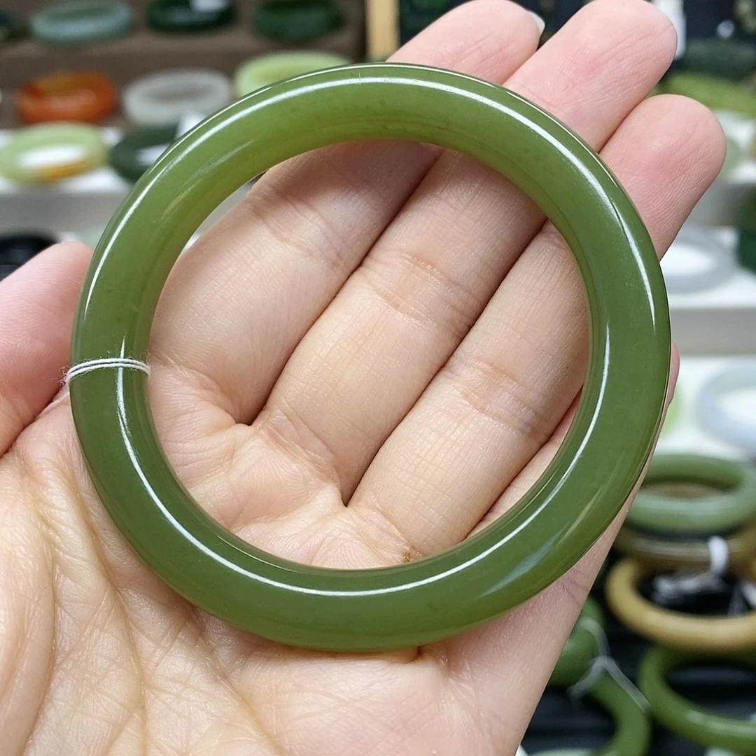 【闪购商品】未镶嵌手镯和田玉