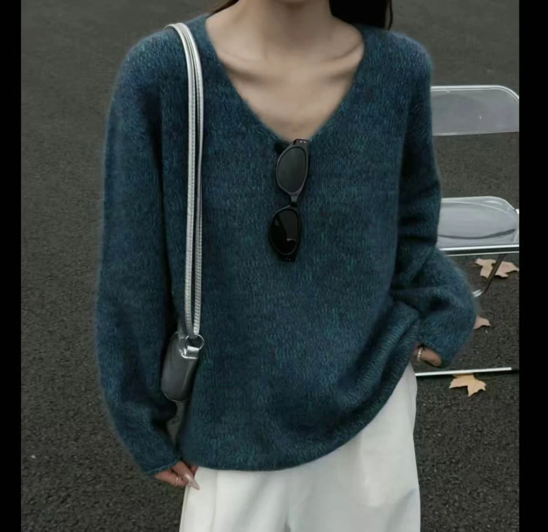 高级感纯色V领针织衫秋冬慵懒宽松时尚显瘦长袖上衣005-W306