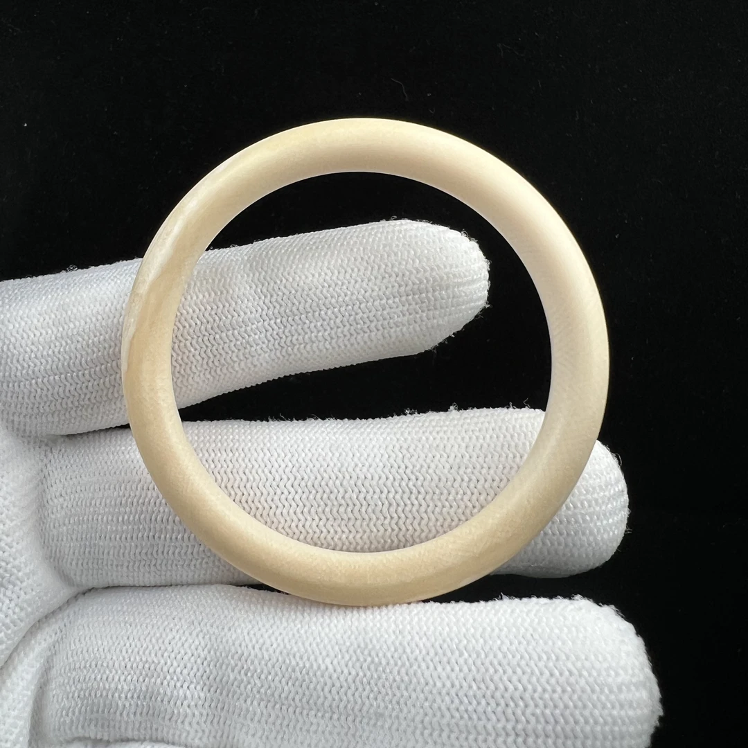 J6873天然猛犸牙 手圈43x54x6.7mm支持鉴定 假一罚四