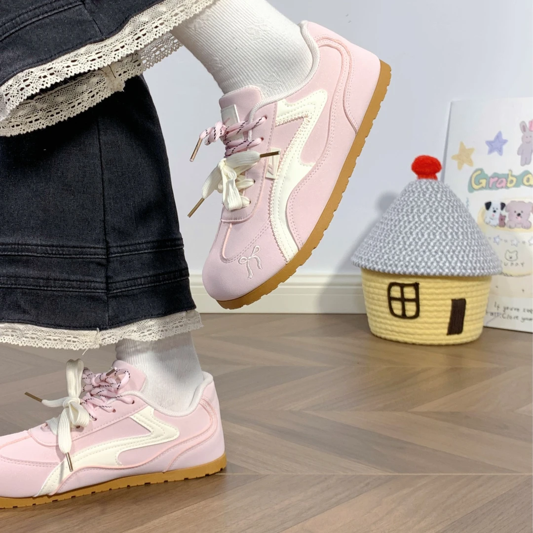 回力德训小白鞋女2026新款爆款百搭学生运动厚底板鞋高级感