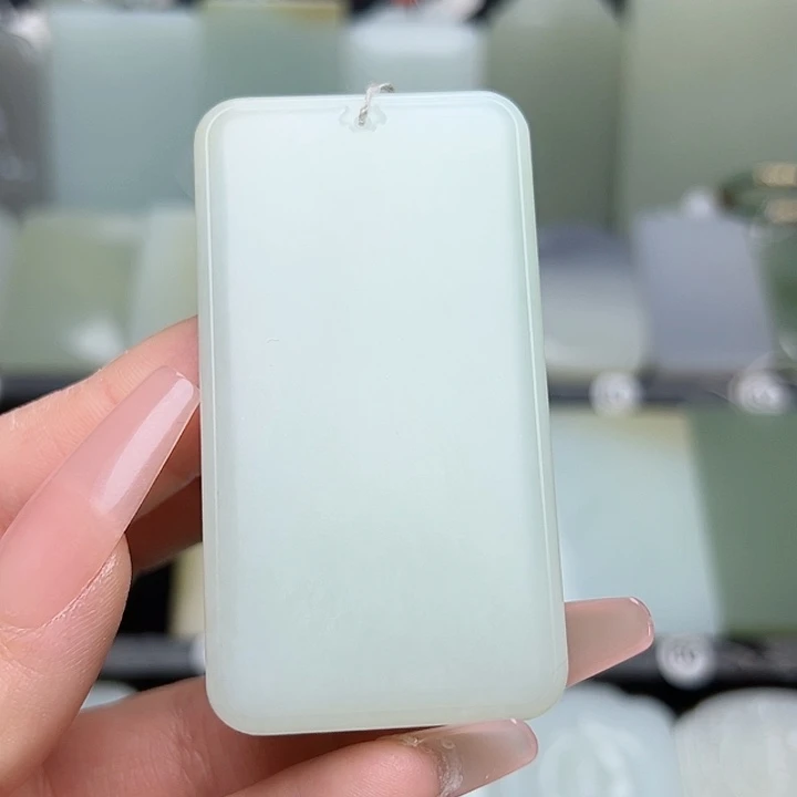 和田玉颈饰未镶嵌用****忧