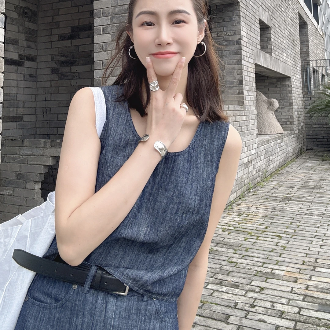 【丽姐女装】丹宁色背心 夏季质感显瘦透气棉麻背心W0550