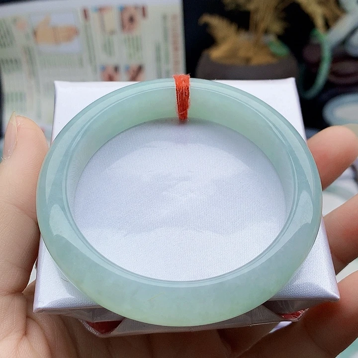 翡翠未镶嵌手镯缅甸天然翡翠A货58