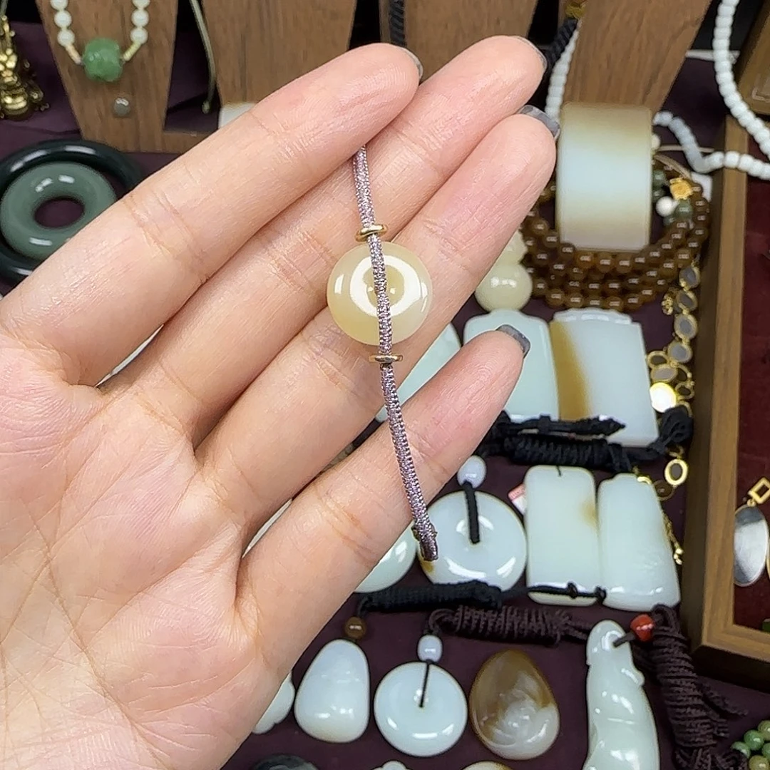 和田玉未镶嵌手链