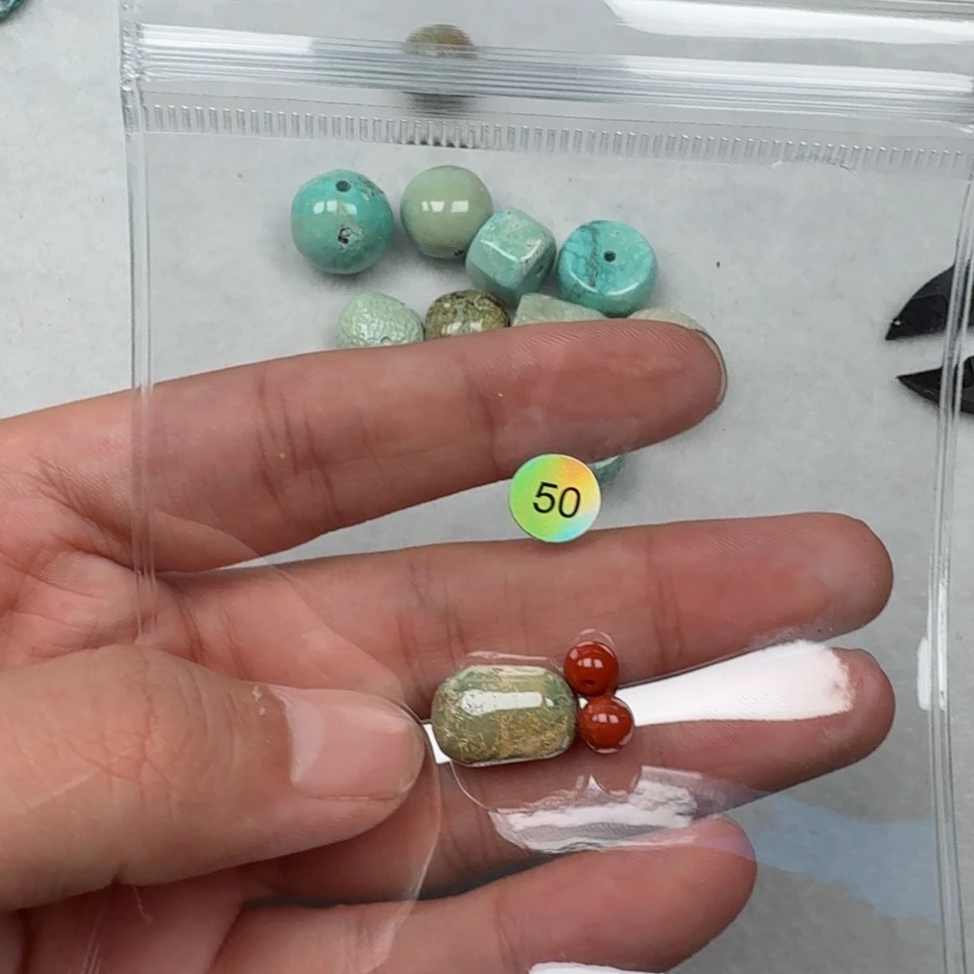 南红玛瑙未镶嵌珠宝奇石