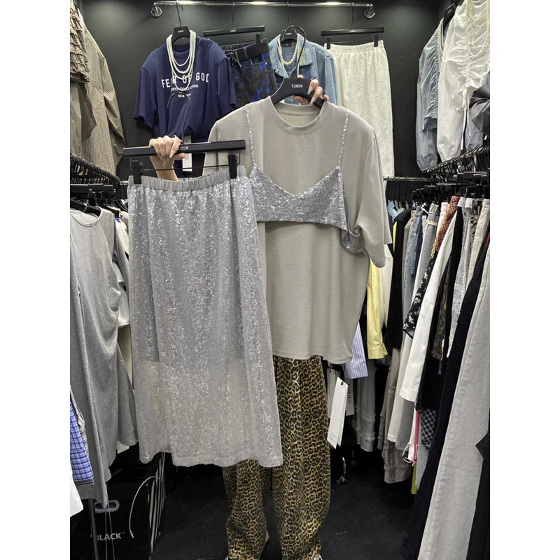 【大碗】早春新款韩版宽松吊带假两件亮片t恤+高腰半身裙两件套