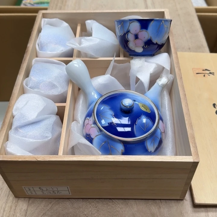 瓷片哈哈哈哈哈哈哈哈哈哈