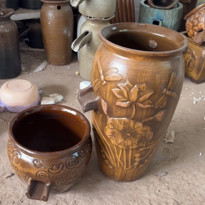 紫砂花盆口径19/38，18/17进水口2.5厘米