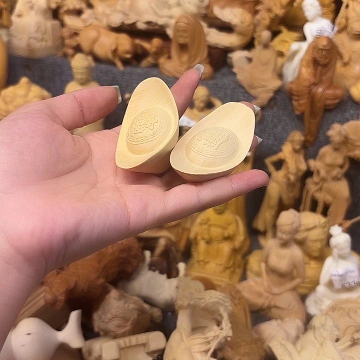 黄杨木黄杨木瑕疵金元宝