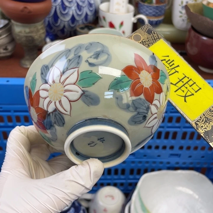 他家瓷器真美…开播了