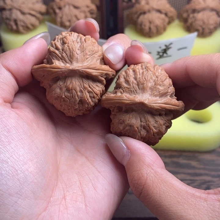 吊坠文玩核桃40全血麒麟 170