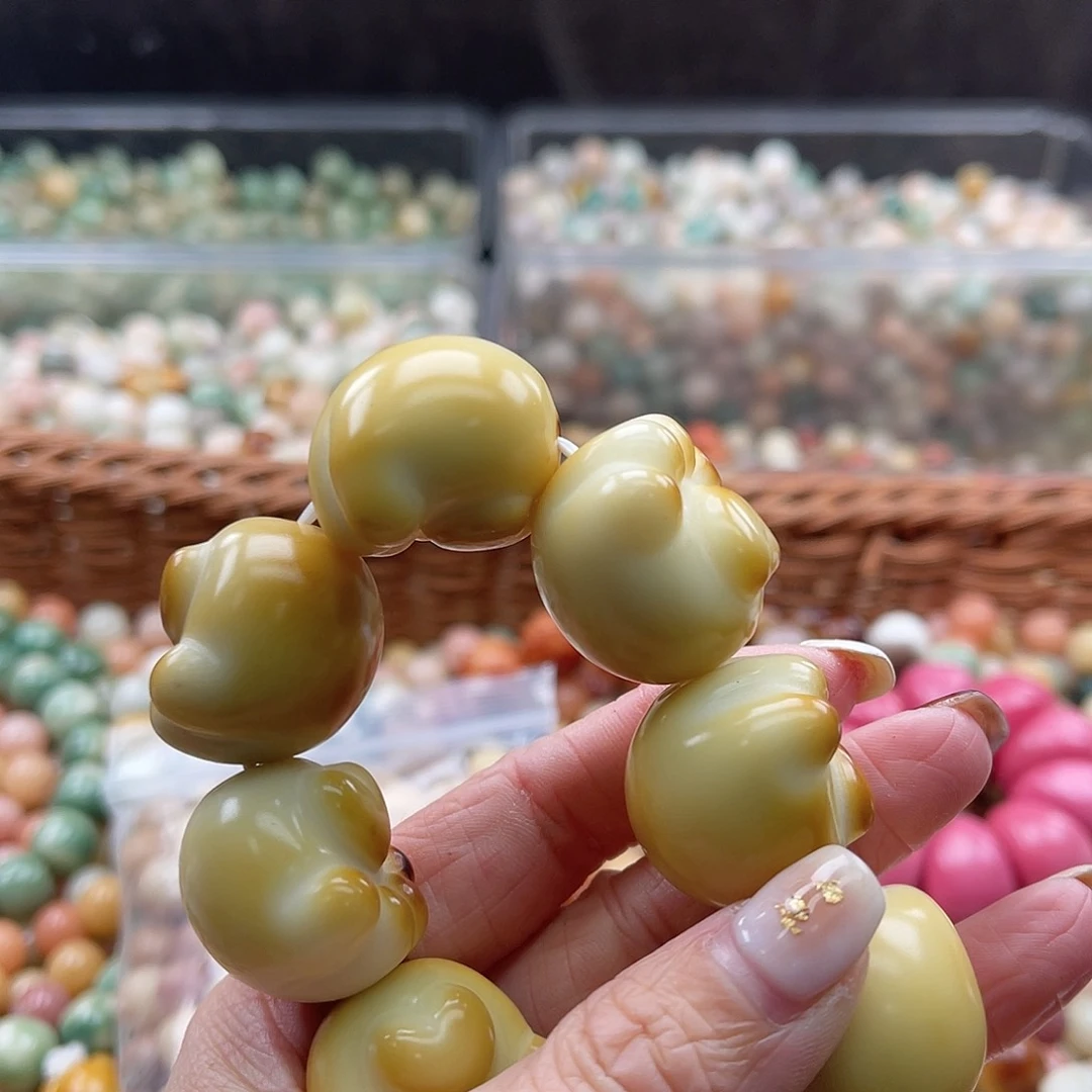 白玉菩提吊坠燕*C/26mm/10颗