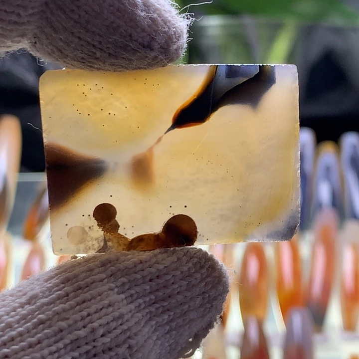 未镶嵌玛瑙/玉髓珠宝半成品103