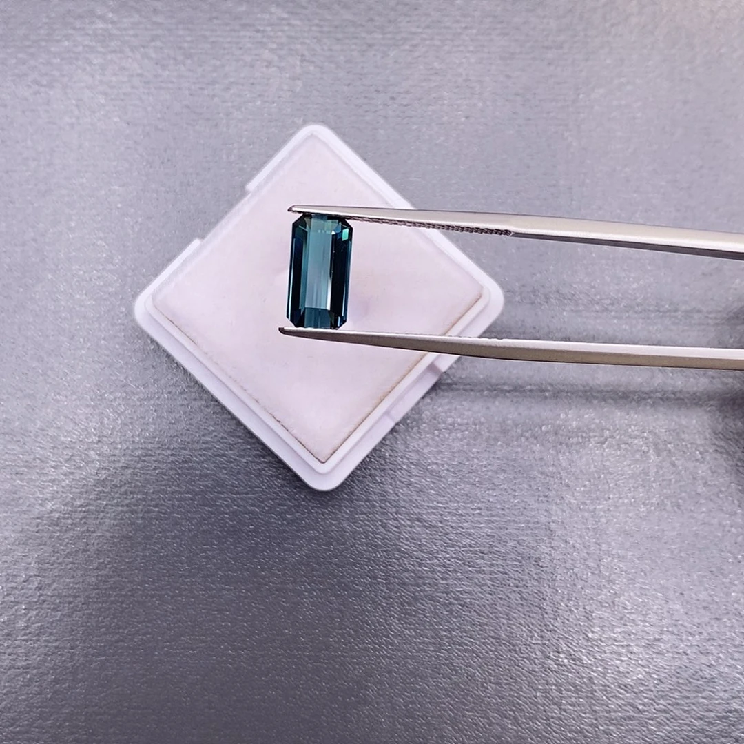 未镶嵌裸石碧玺1.96克拉