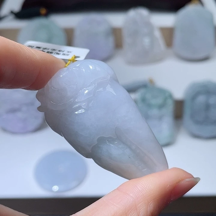 翡翠未镶嵌颈饰翡翠48