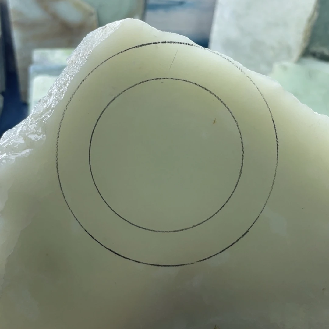 丽***儿和田玉手镯未镶嵌定制手镯