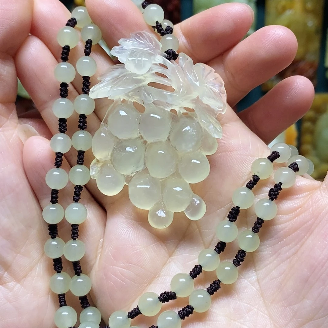 岫玉未镶嵌吊坠(赠链)