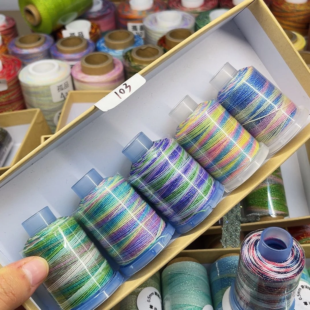 茄***子0.5星空段染。25g。  5个