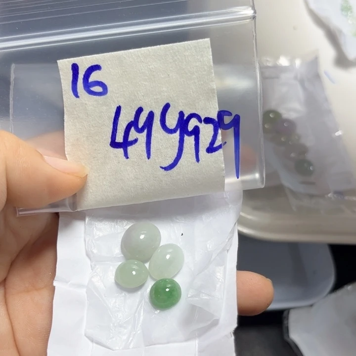 定制翡翠未镶嵌不退