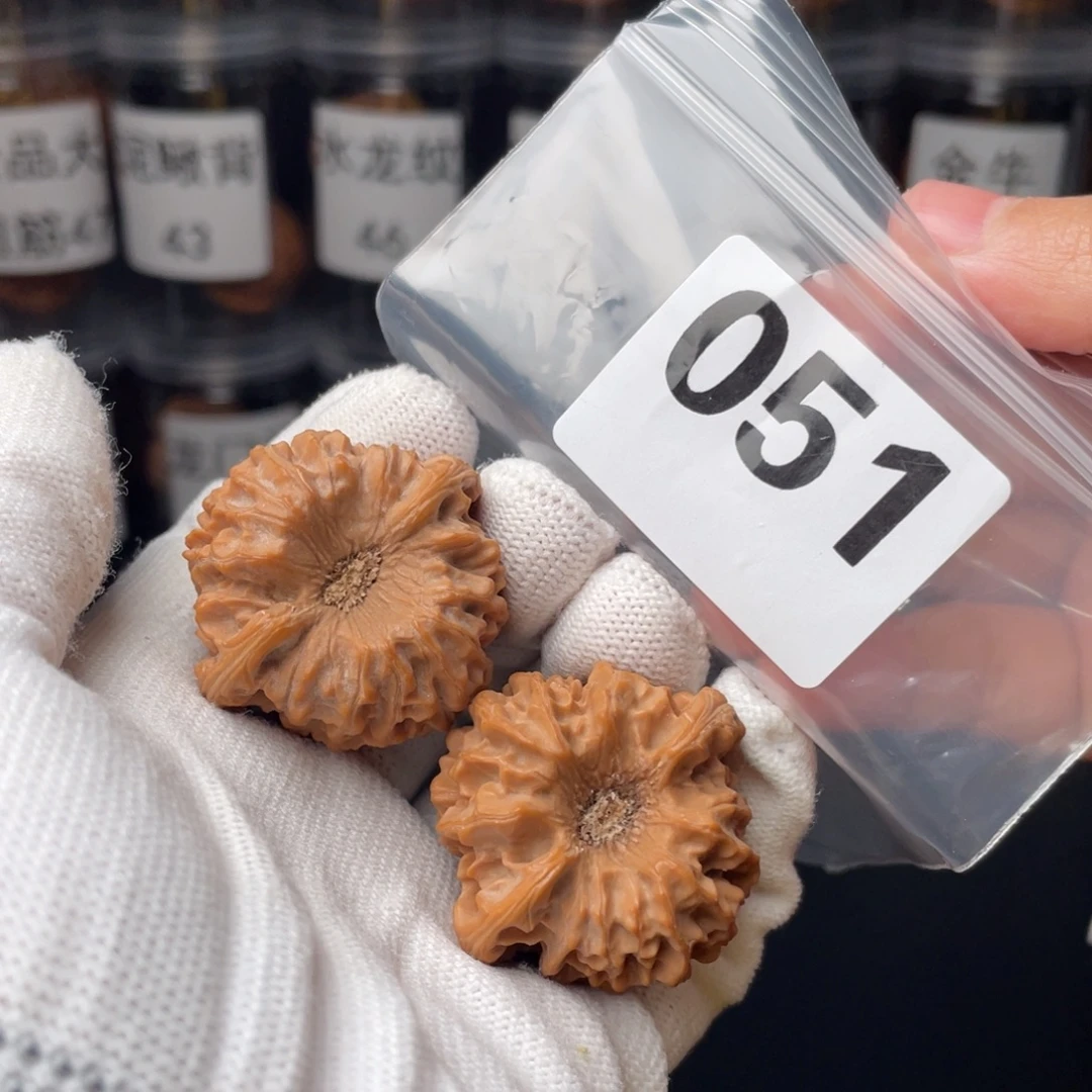 文玩核桃把件38龙门涧