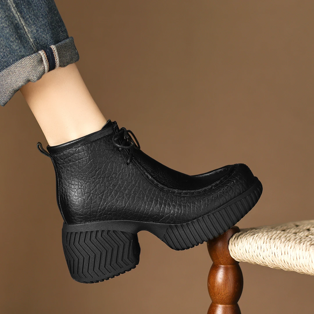 小个子手工女鞋8cm~冬天短靴子加绒英伦风百搭马丁靴不累脚时装靴