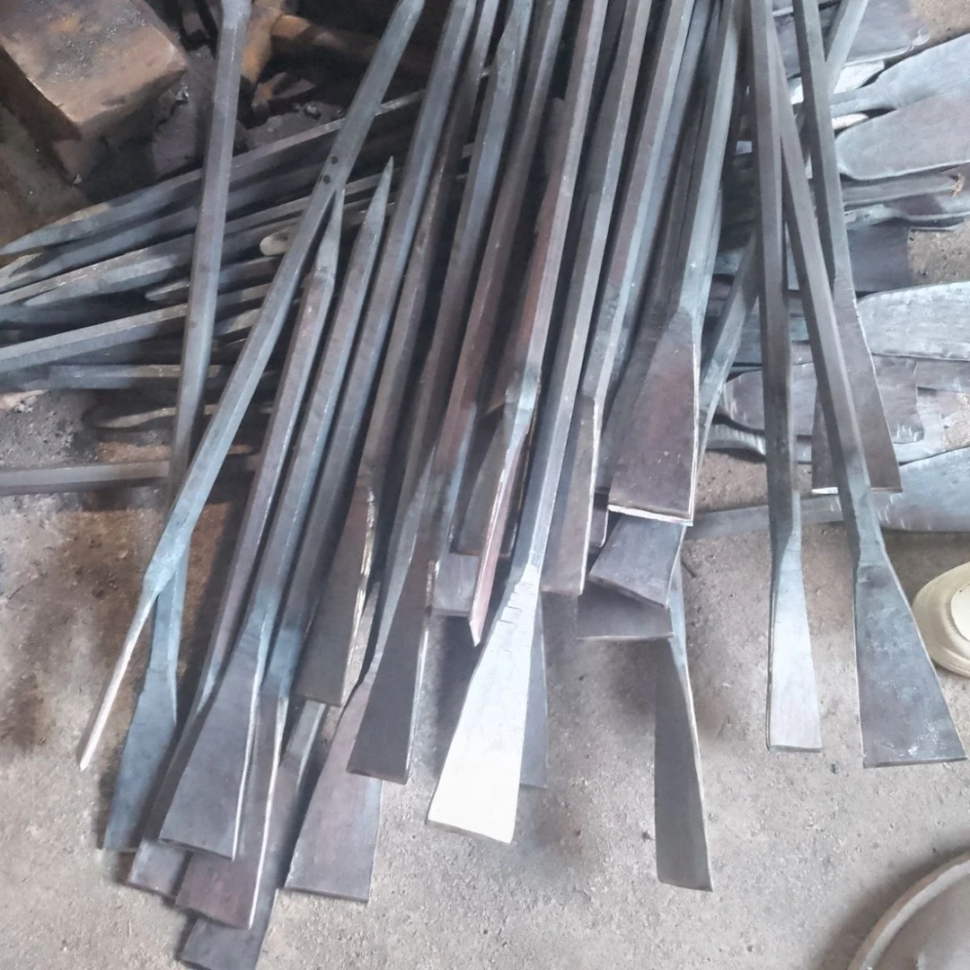 新款多功能实心六棱钢撬棍锻打锻造加粗撬棒手动手工工地六棱撬杠