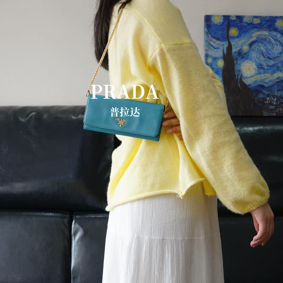 95新 Prada/普拉达 蓝色链条钱包/YW05316522/6522