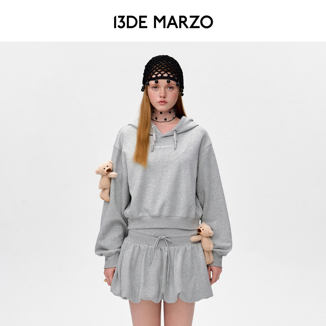 【祝绪丹同款】13DE MARZO 刺绣短款帽衫甜美百搭连帽卫衣专柜同款