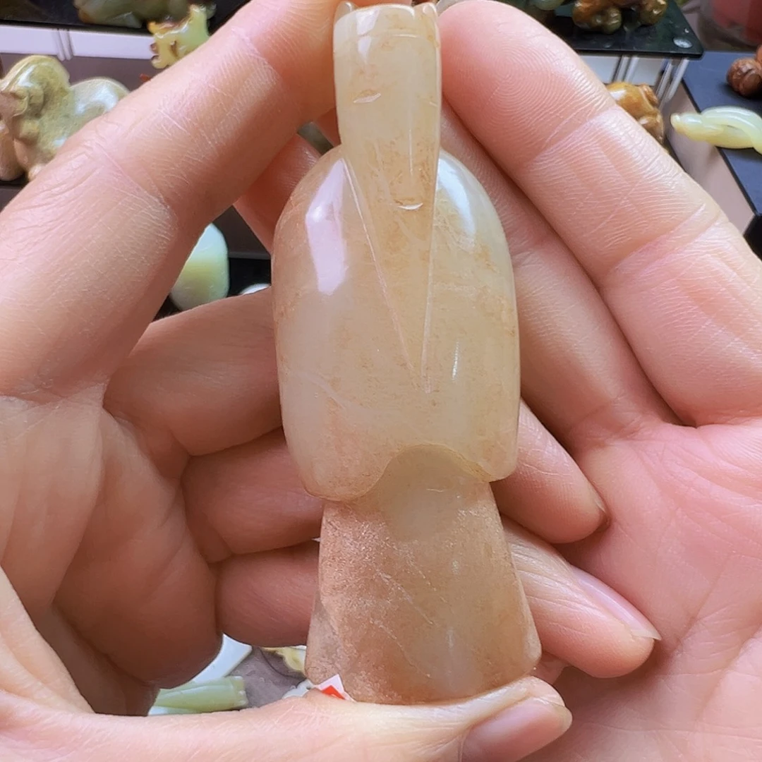 许***草和田玉未镶嵌颈饰