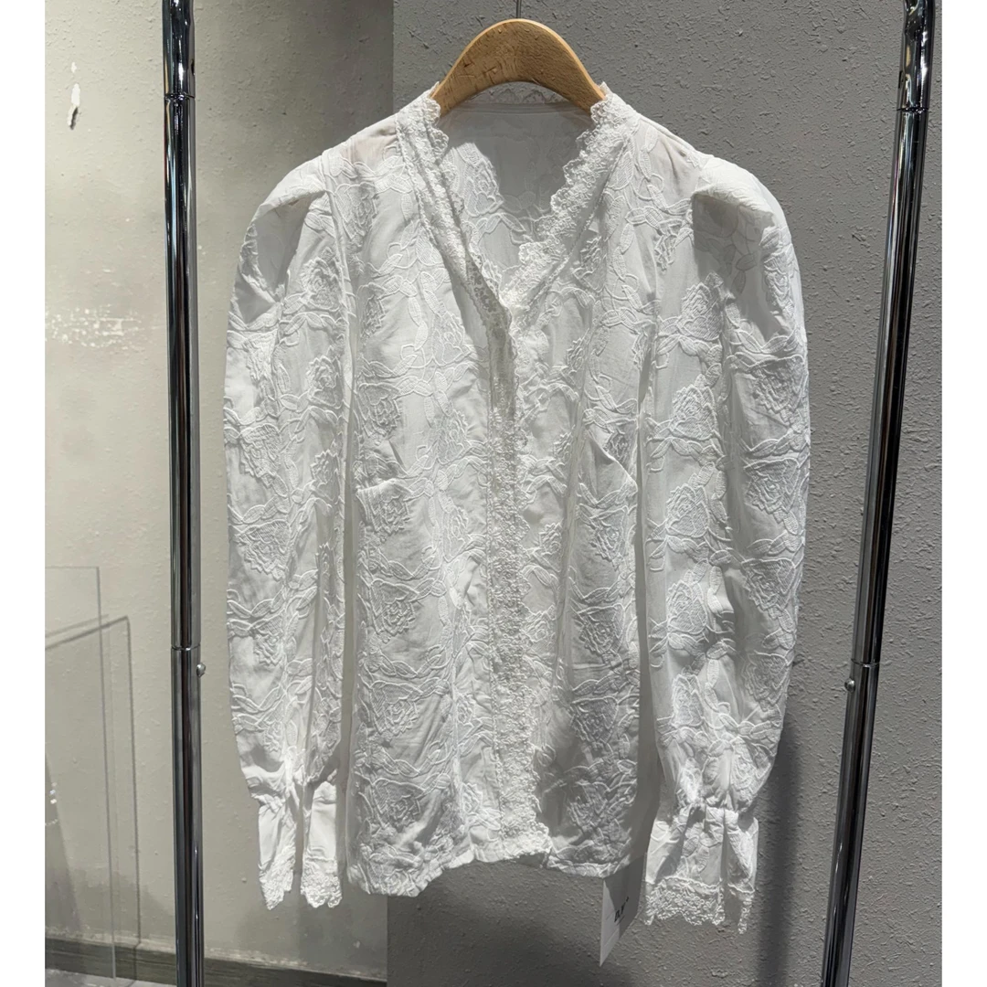 100%棉“玫瑰花园”温柔风打底蕾丝长袖衬衫S082