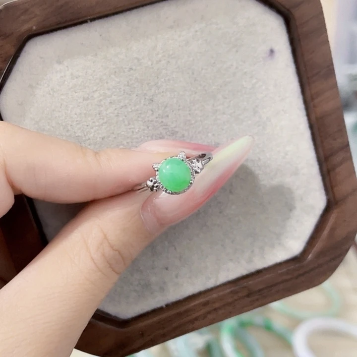 翡翠未镶嵌颈饰天然翡翠Ａ货