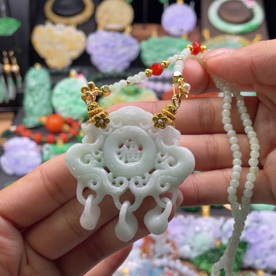 翡翠未镶嵌颈饰代编织