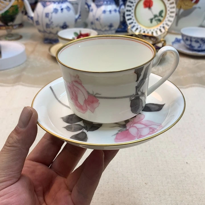 紫砂金瓷阁精品瓷器店