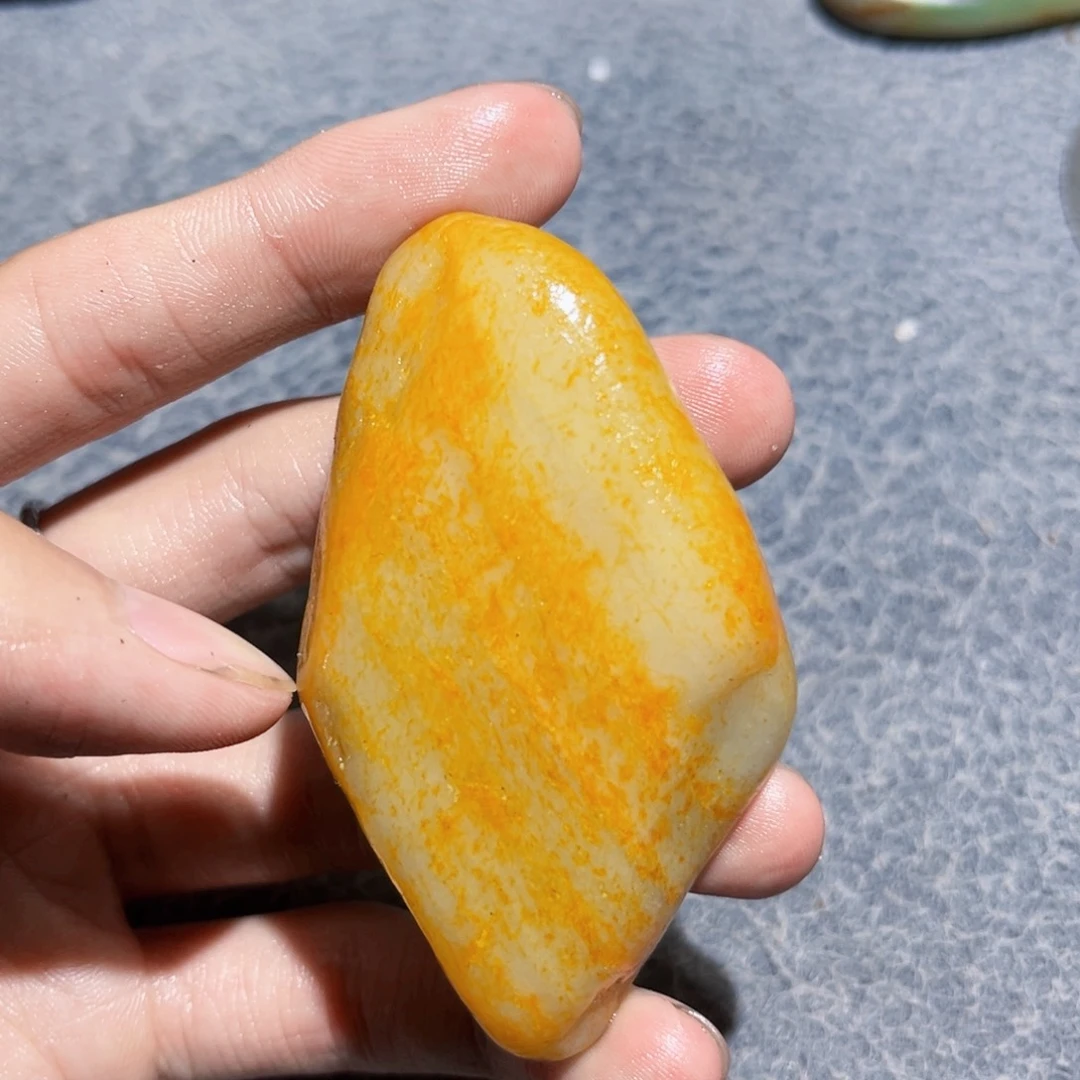 和田玉未镶嵌珠宝奇石