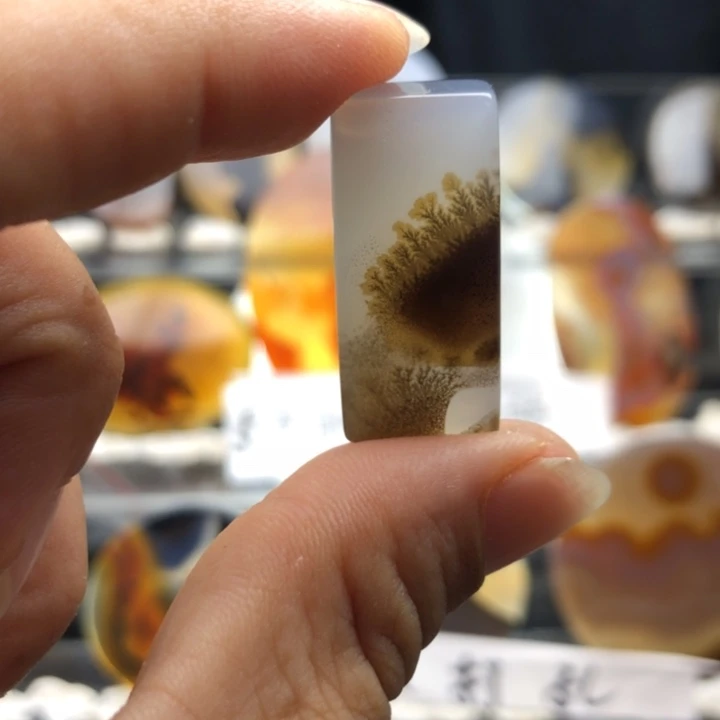 合金玛瑙/玉髓珠宝奇石078