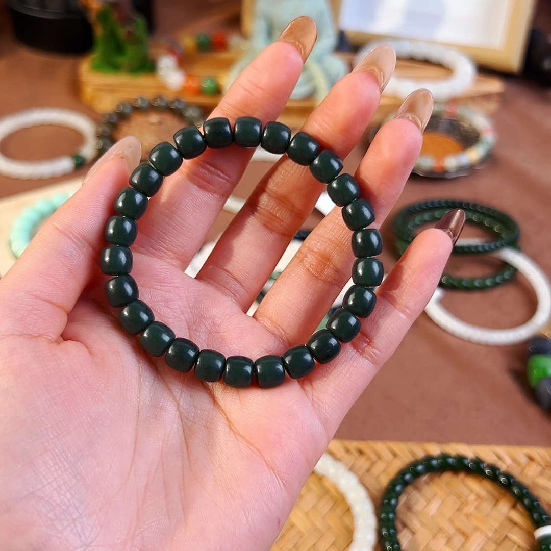 和田玉未镶嵌手串