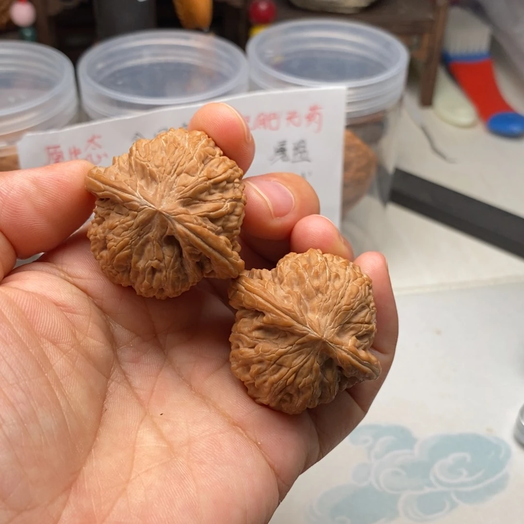 文玩核桃吊坠39山地磨