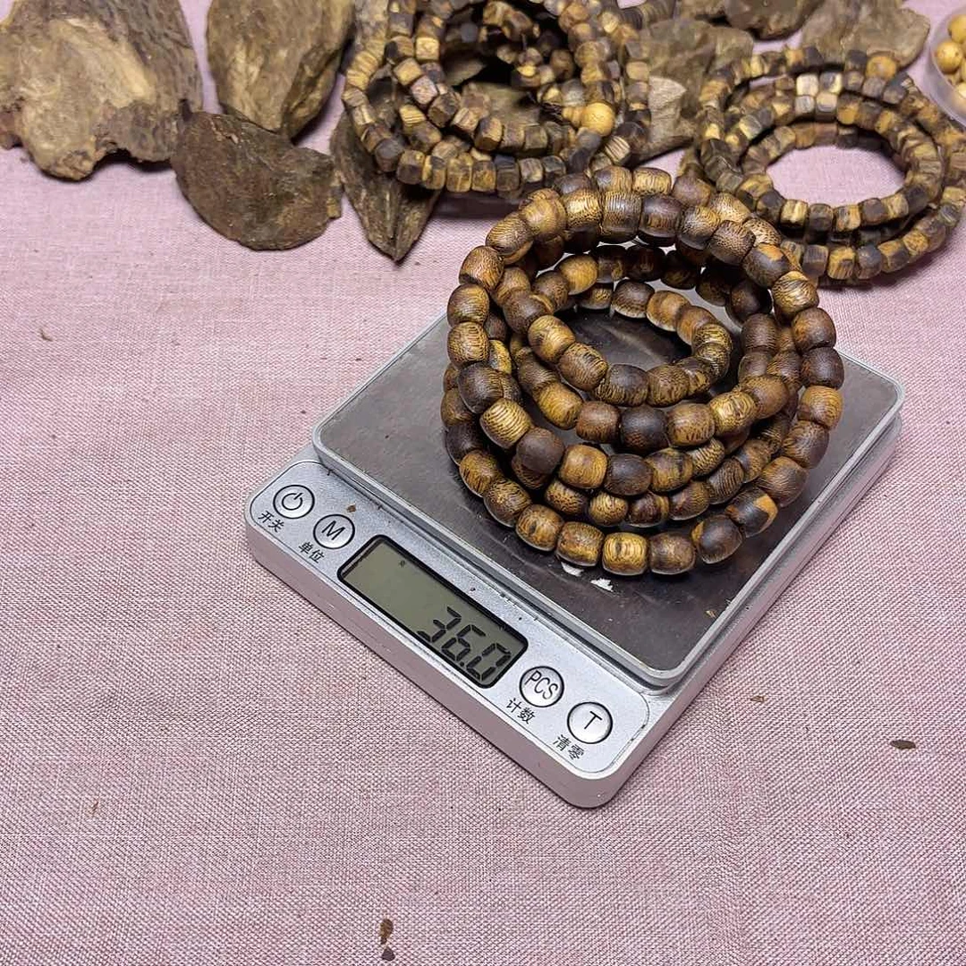 开***g木奇楠微瑕鼓珠36克卡0.9
