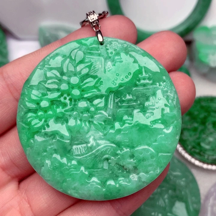 翡翠未镶嵌吊坠(不含链)