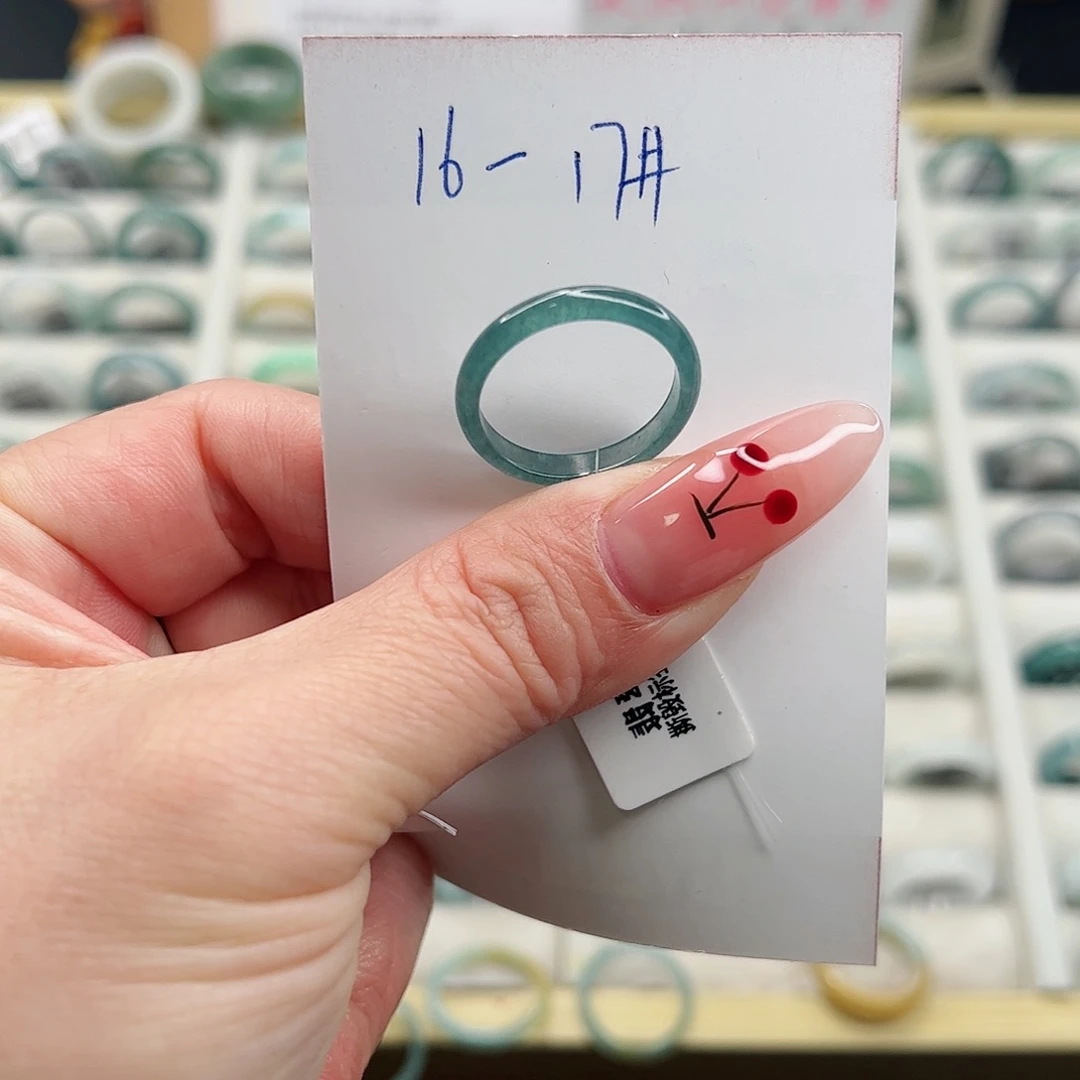 翡翠戒指未镶嵌翡翠
