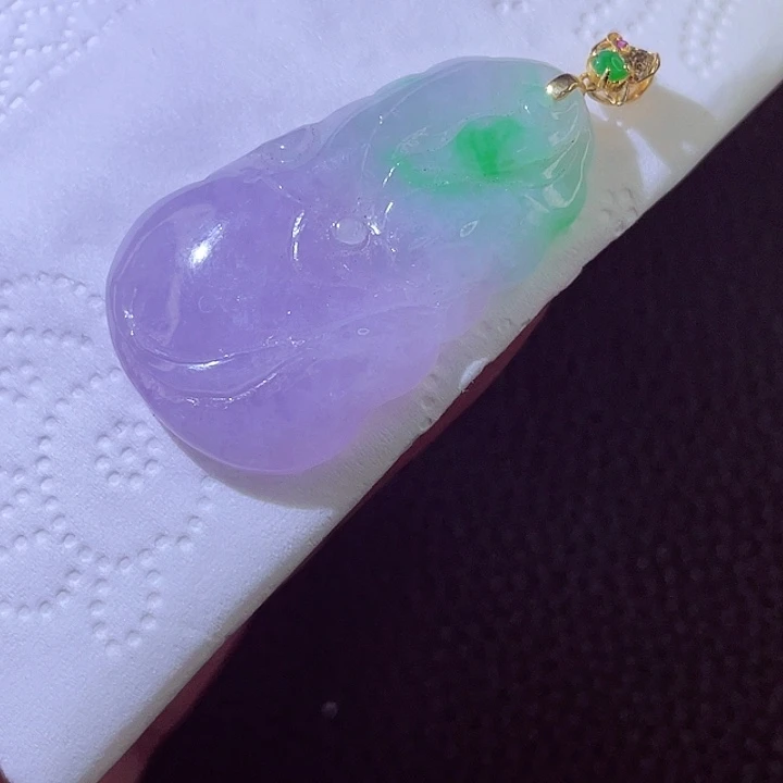 颈饰18K金镶嵌翡翠翡翠