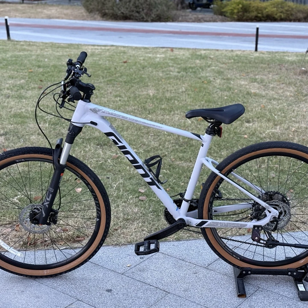 捷安特xtc820山地车m码170-180左右都可以