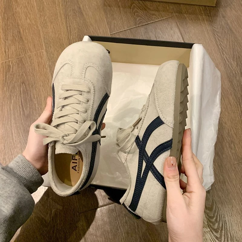 德训鞋女小白鞋2025新款休闲感网红爆款平底阿甘鞋韩系百搭运动鞋