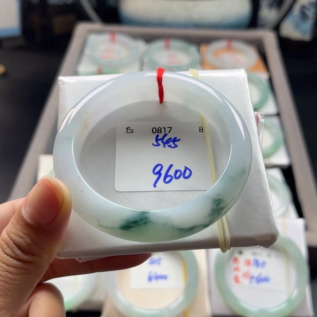 翡翠手镯未镶嵌54.5正圈